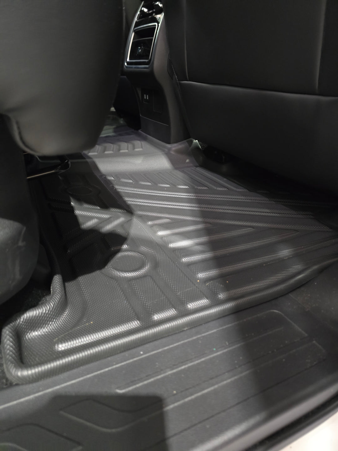 GWM ALPHA 3D MOULDED FLOOR MATS