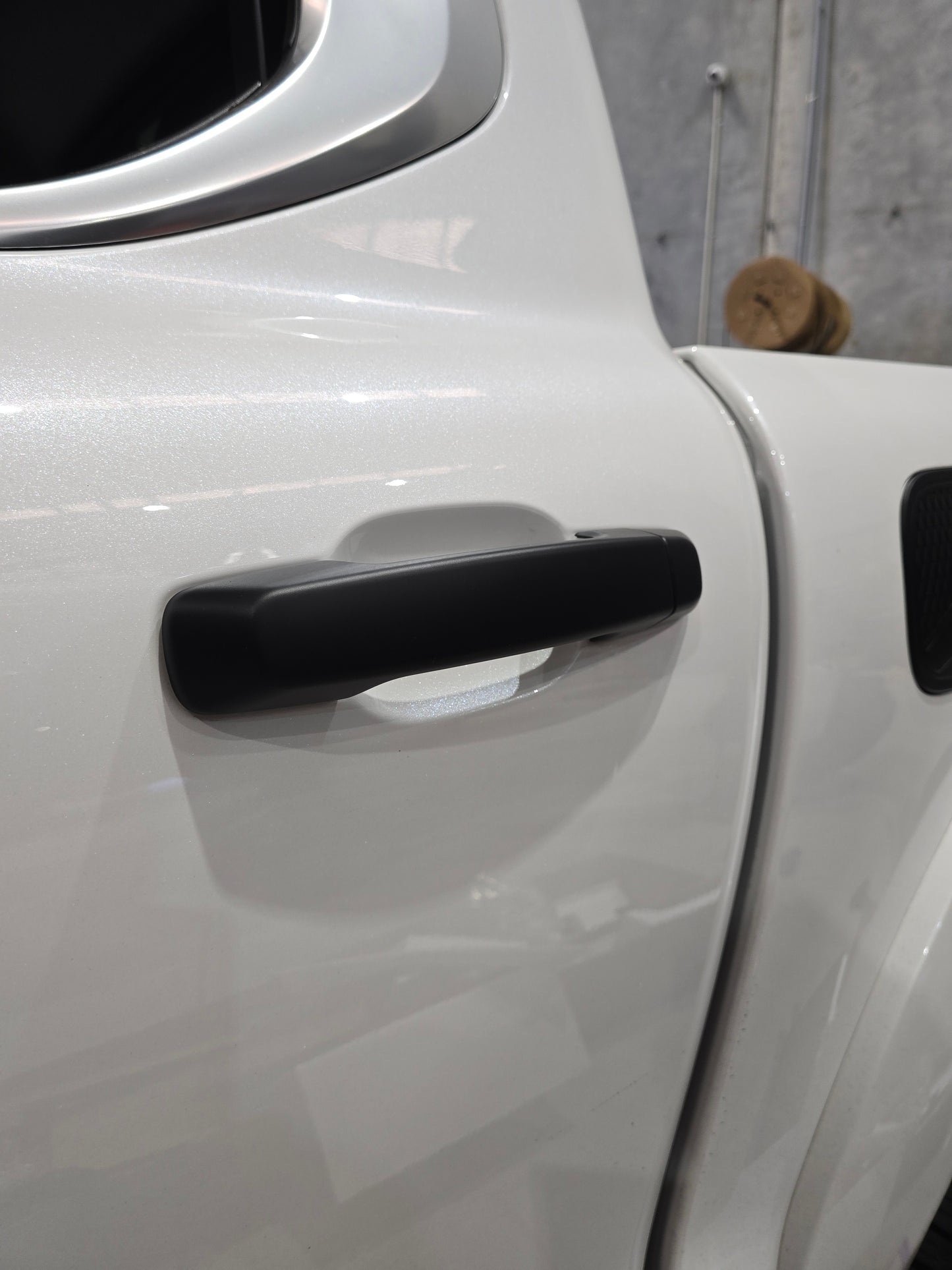 GWM ALPHA DOOR HANDLE BLACKOUT COVERS