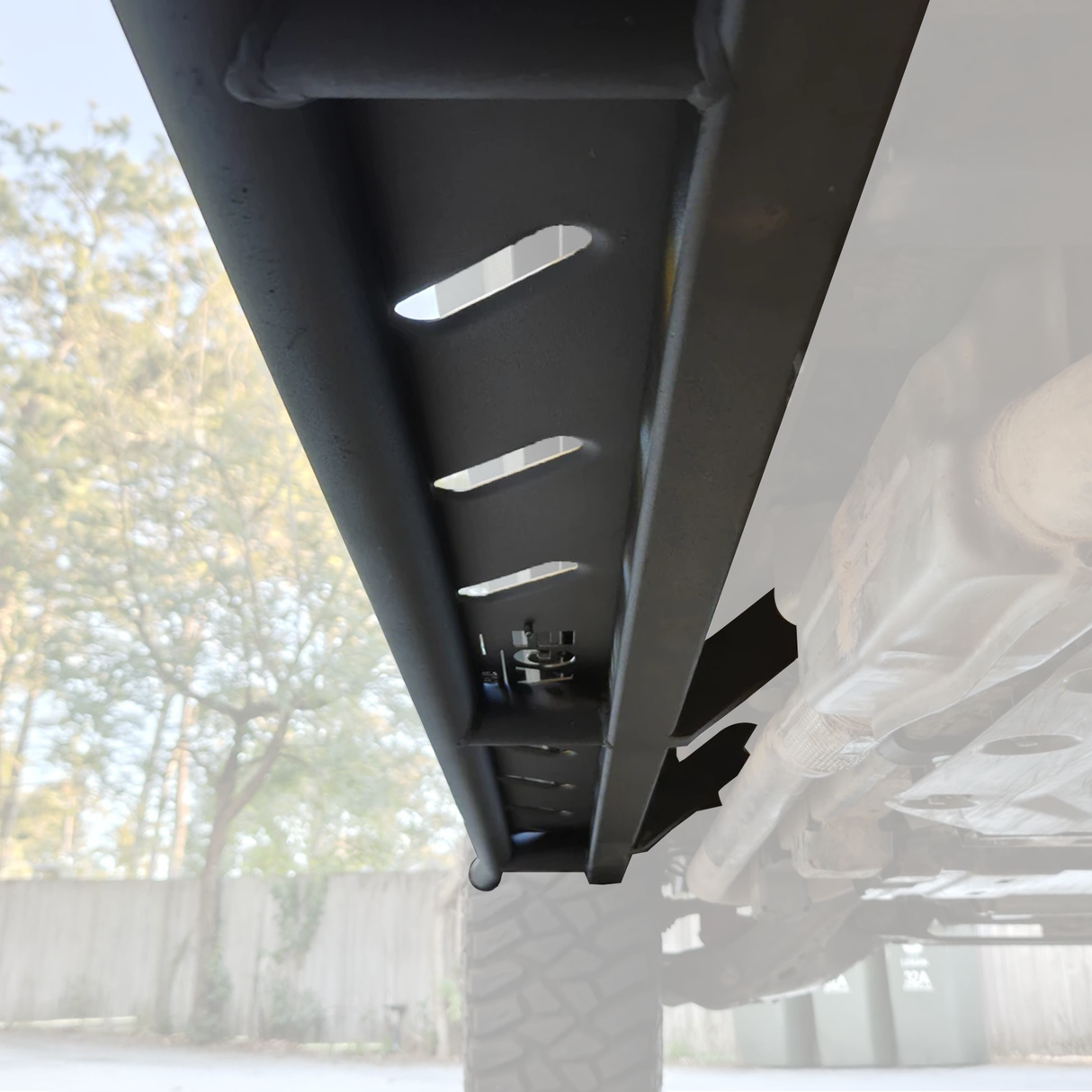 BYD SHARK 6 SAVAGE EDGE ROCKSLIDERS