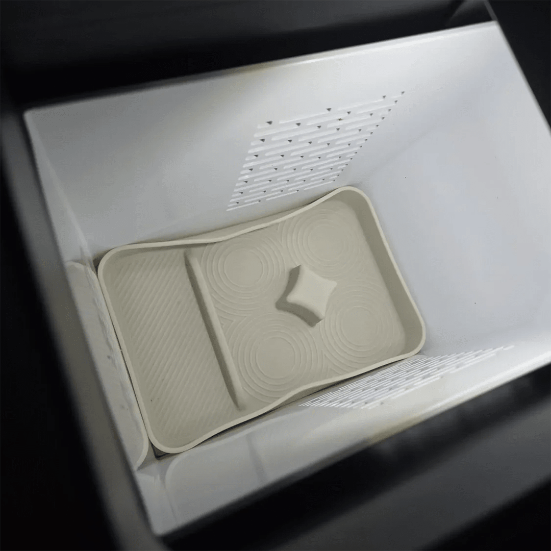 SILICONE INSERT FOR CENTRE CONSOLE FRIDGE DENZA B8 2026+ - Savage Tech Australia
