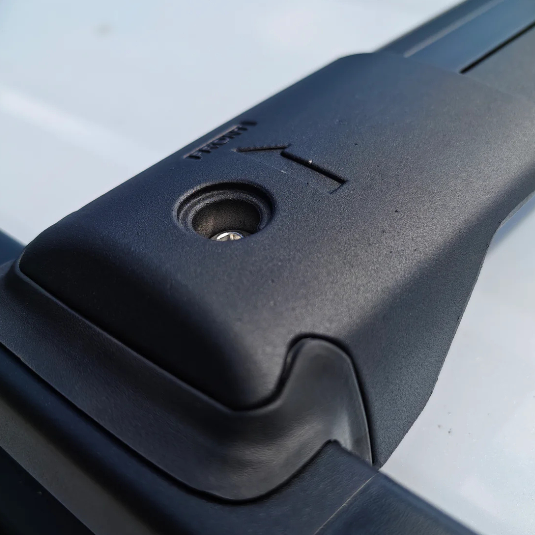 UNIVERSAL ADJUSTABLE ROOF CROSS BARS – FITS BYD SHARK & TANK 300