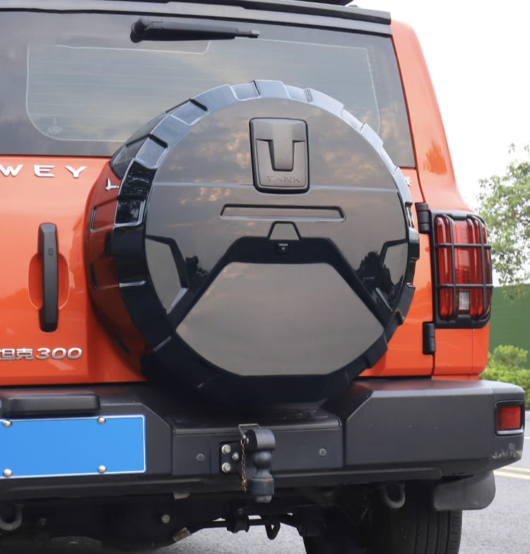 TANK 300 TYRE COVER WITH BLACK LOGO