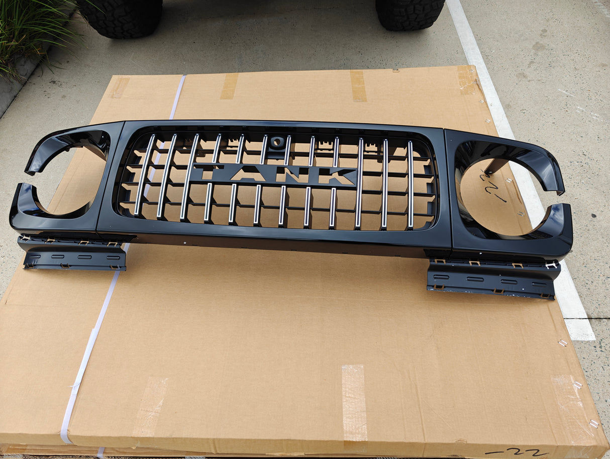 TANK 300 GRILL 4