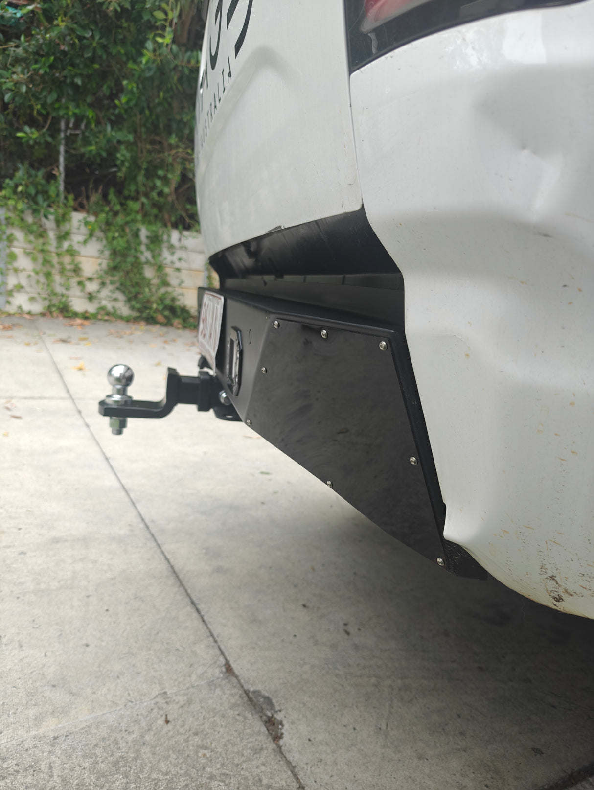 GWM CANNON SAVAGE VERT REAR BAR WITH TOW BAR
