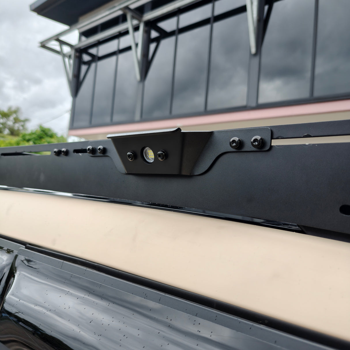 Savage Phantom Series Roof Platform – BYD Shark