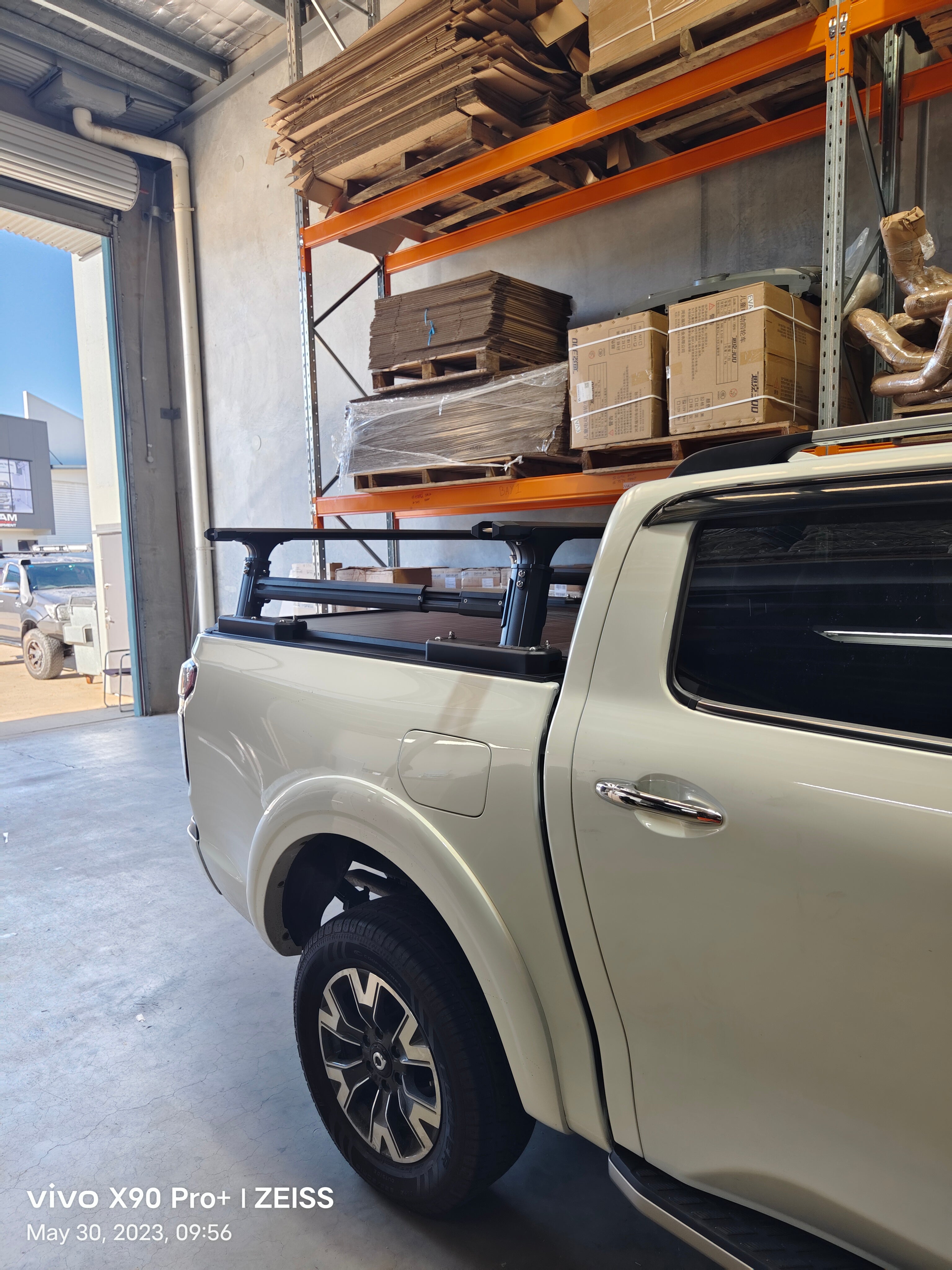 PREMIUM UNIVERSAL HALF-HEIGHT TUB RACK – Savage Tech Australia
