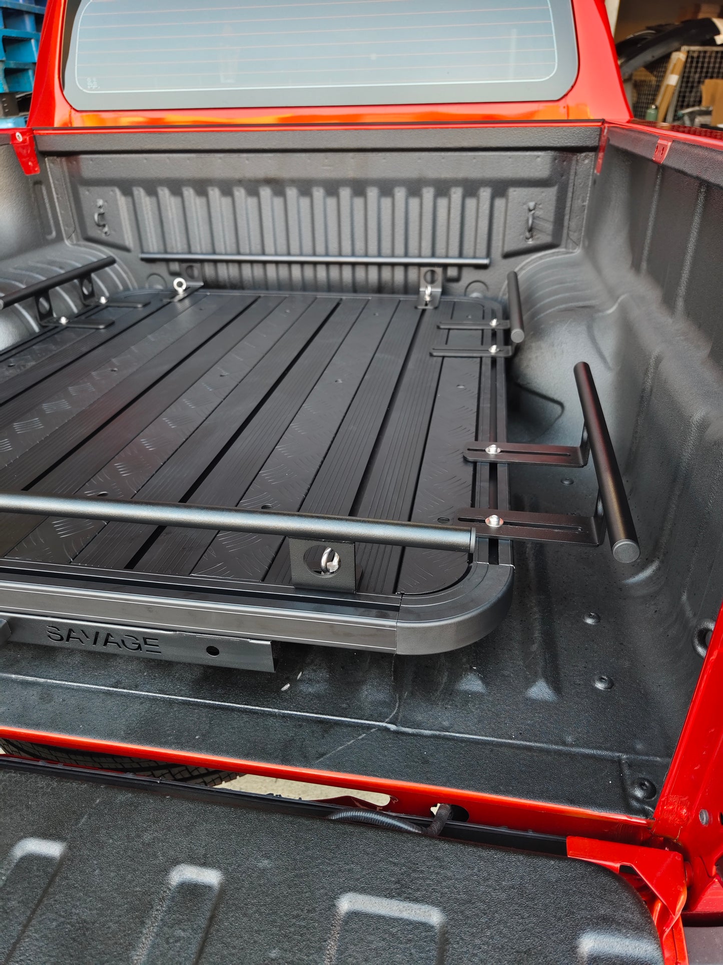 GWM/LDV UNIVERSAL FLOOR SLIDE