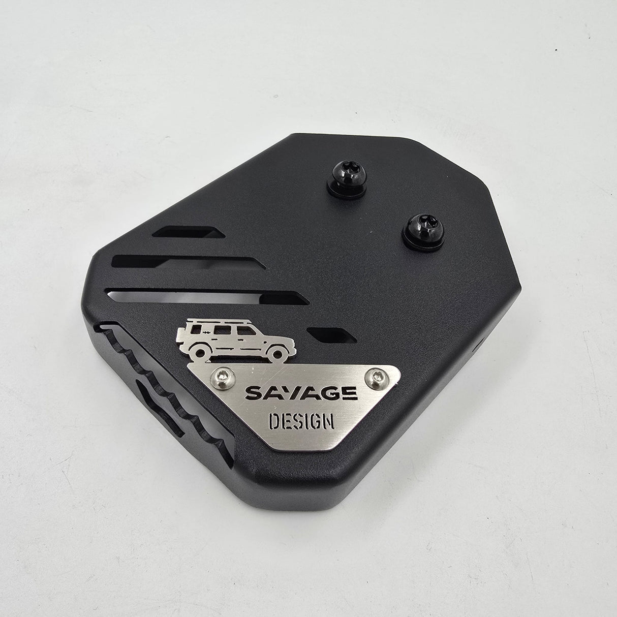SAVAGE PHANTOM SERIES REAR BUMPER STEP PLATE DENZA B5 2026+