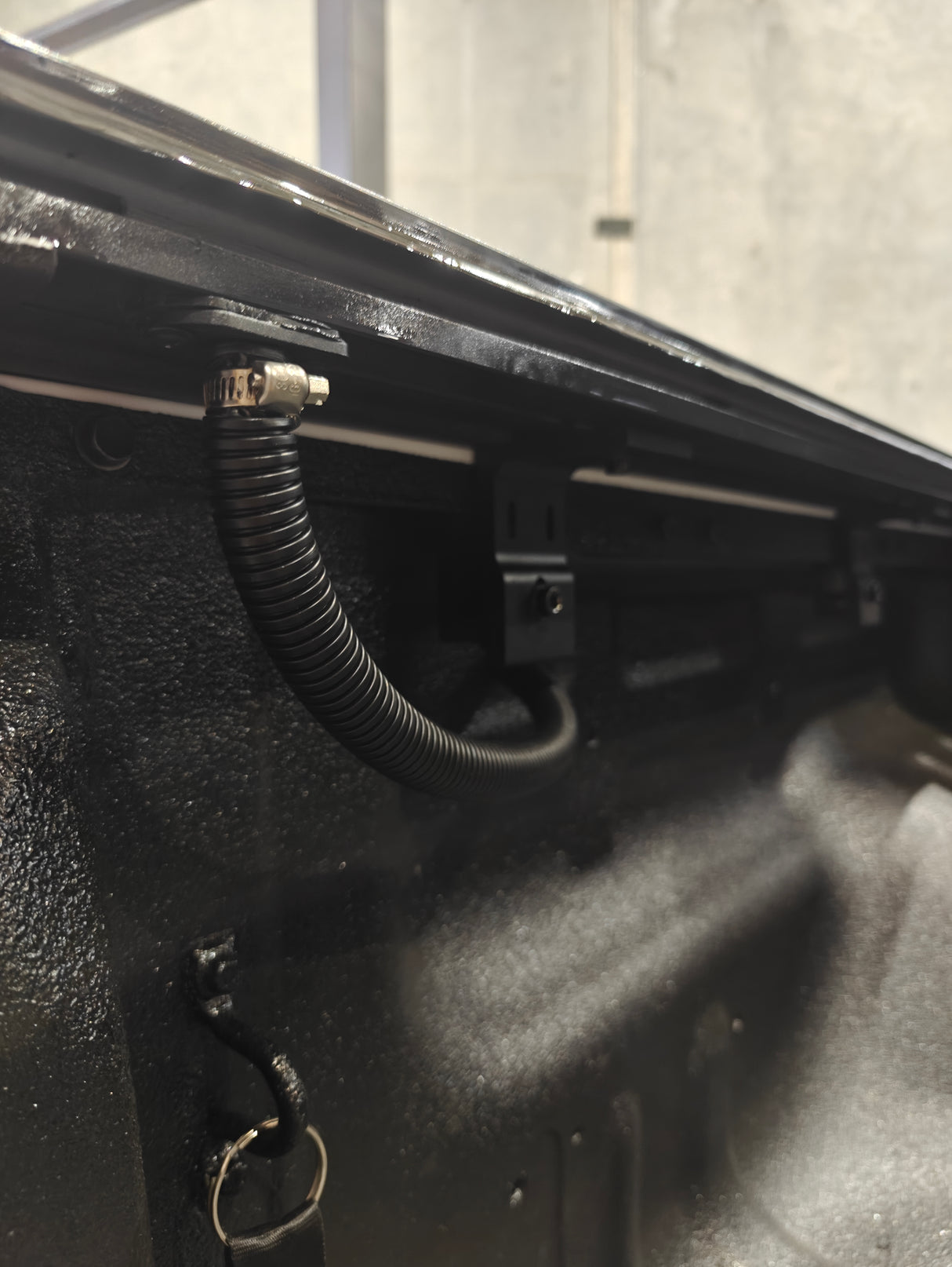 GWM ALPHA SAVAGEGUARD MANUAL ROLLER SHUTTER WITH PIN CODE LOCK
