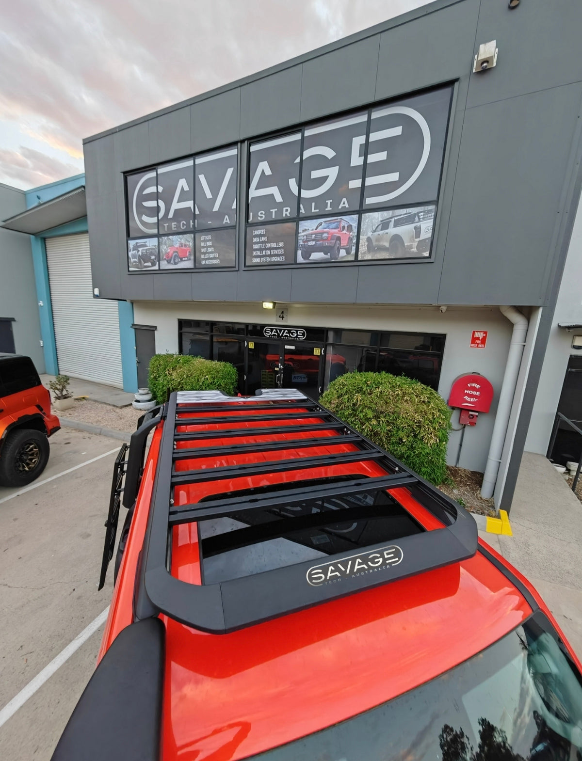 Savage Tech Rack TANK 300 PLATFORM RACK (FULL LENGTH WITH REMOVABLE SUNROOF RAIL ...