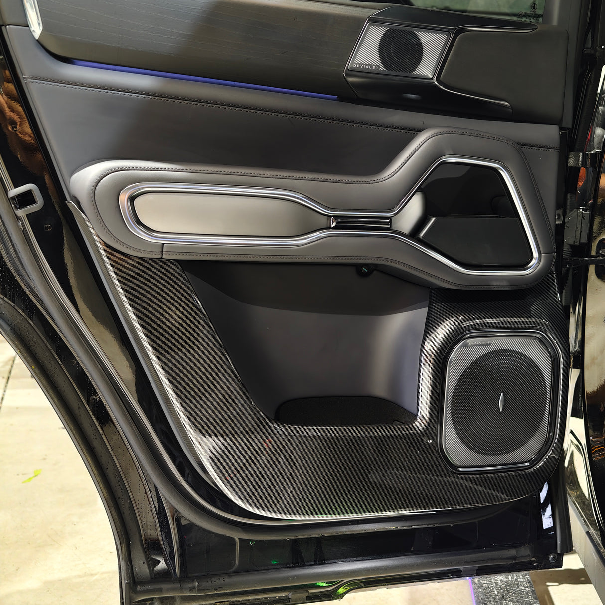 CARBON SERIES DOOR CARD SCUFF PROTECTORS  DENZA B8 2026+