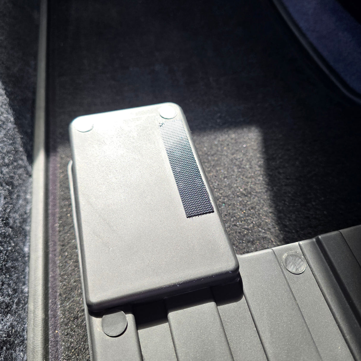 DENZA B5 2026+ UNDERSEAT STORAGE TRAYS