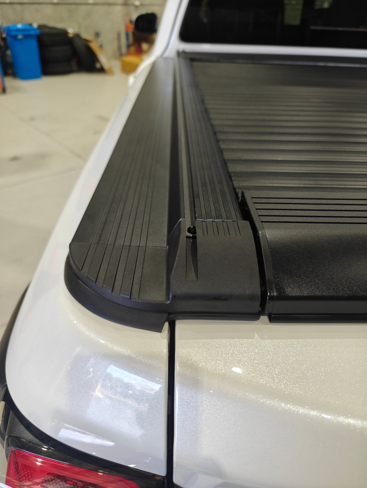 GWM ALPHA SAVAGEGUARD MANUAL ROLLER SHUTTER WITH PIN CODE LOCK