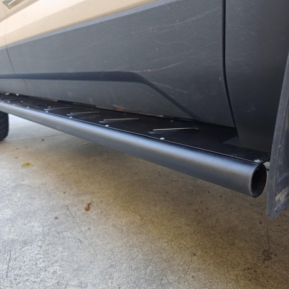 BYD SHARK 6 SAVAGE EDGE ROCKSLIDERS