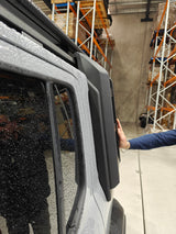 TANK 300 SIDE LADDER (NEW FLUSH DESIGN)