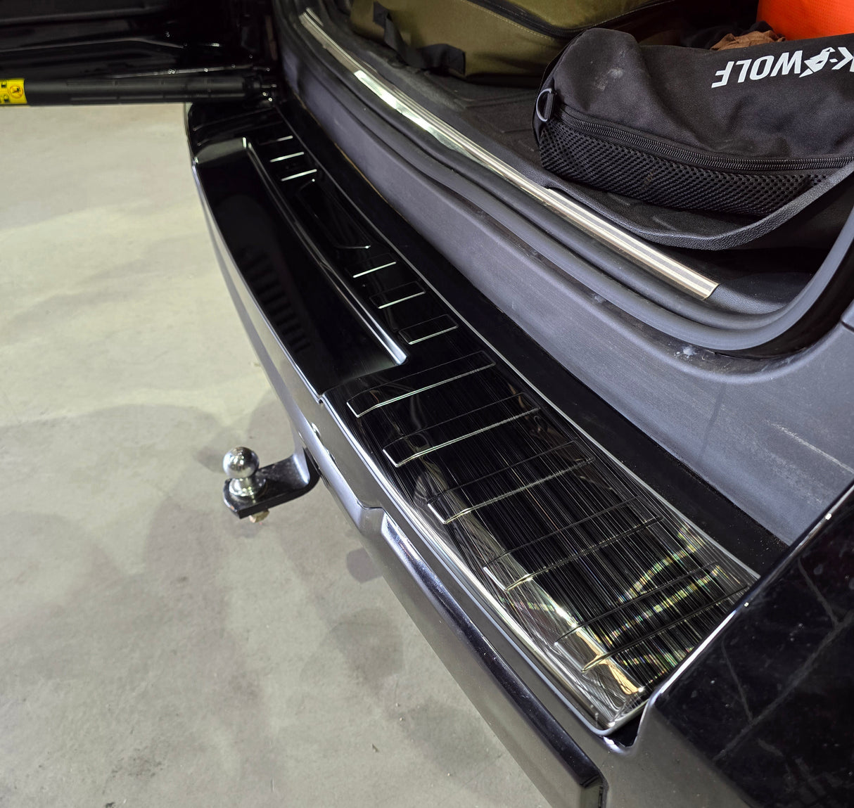 REAR BUMPER PROTECTION COVER - DENZA B8 2026+