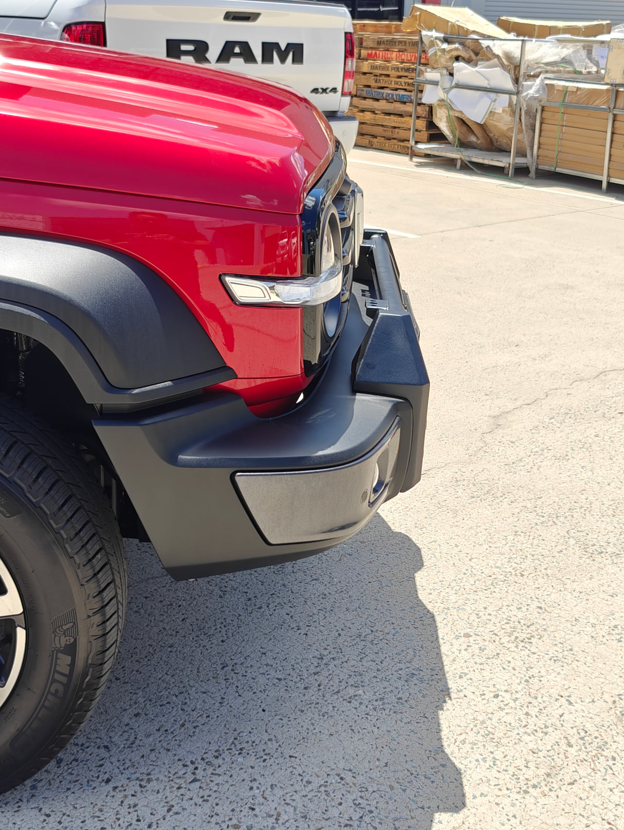 SAVAGE IMPACT NUDGE BAR (OPTIONAL LIGHT BAR AVAILABLE)