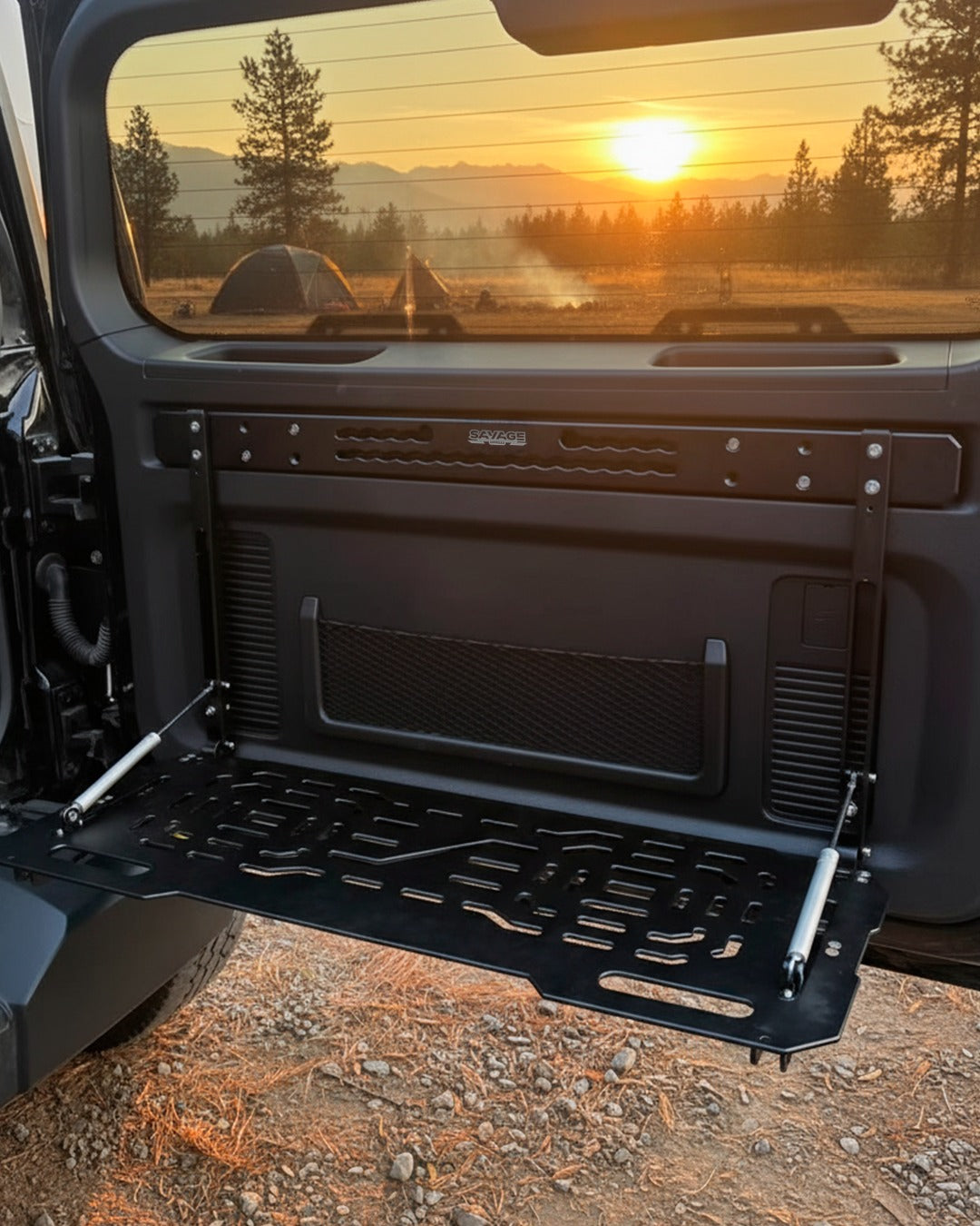 TANK 300 REAR TAILGATE TABLE