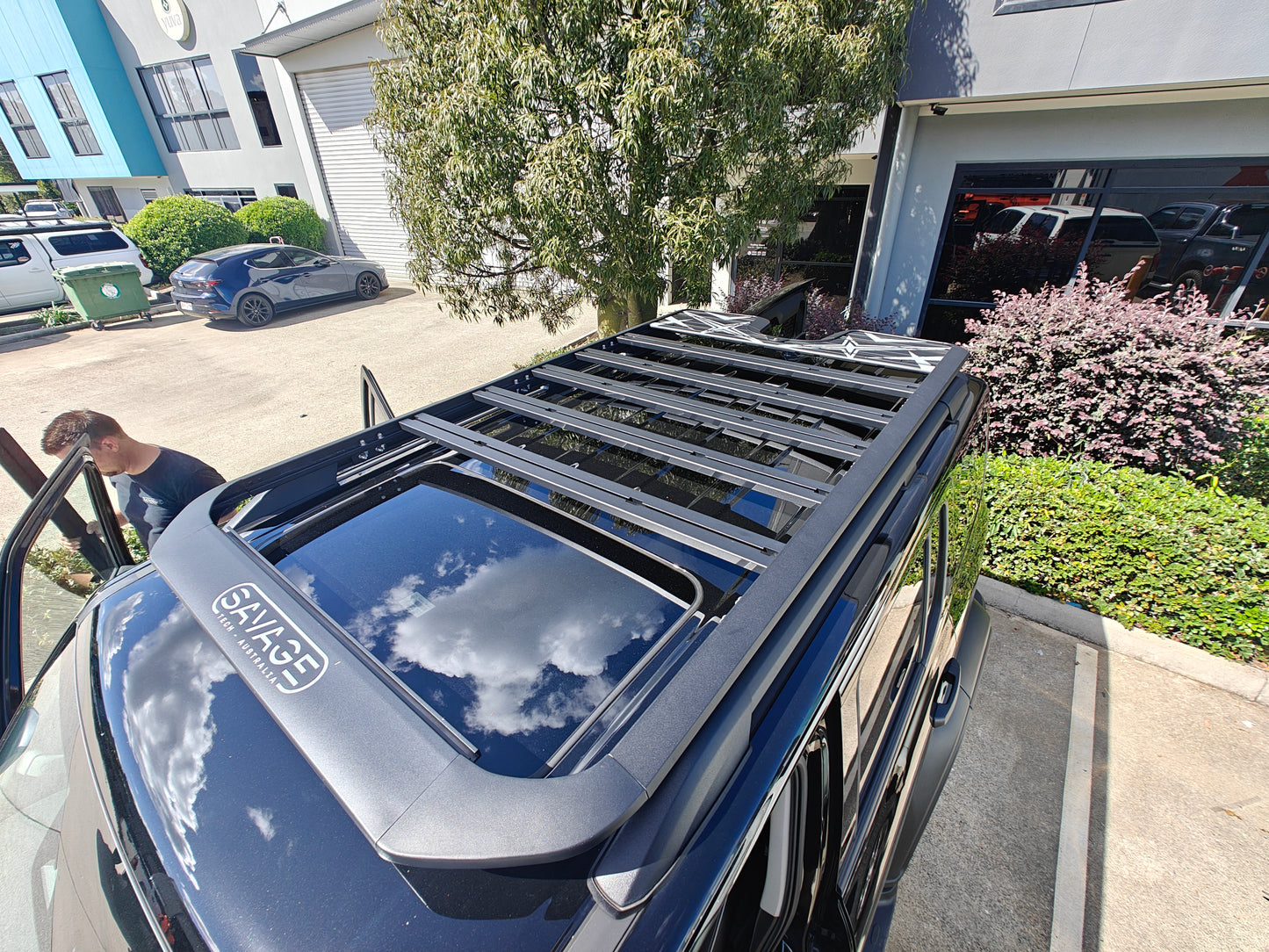 TANK 300 PLATFORM RACK (FULL LENGTH WITH REMOVABLE SUNROOF RAIL)