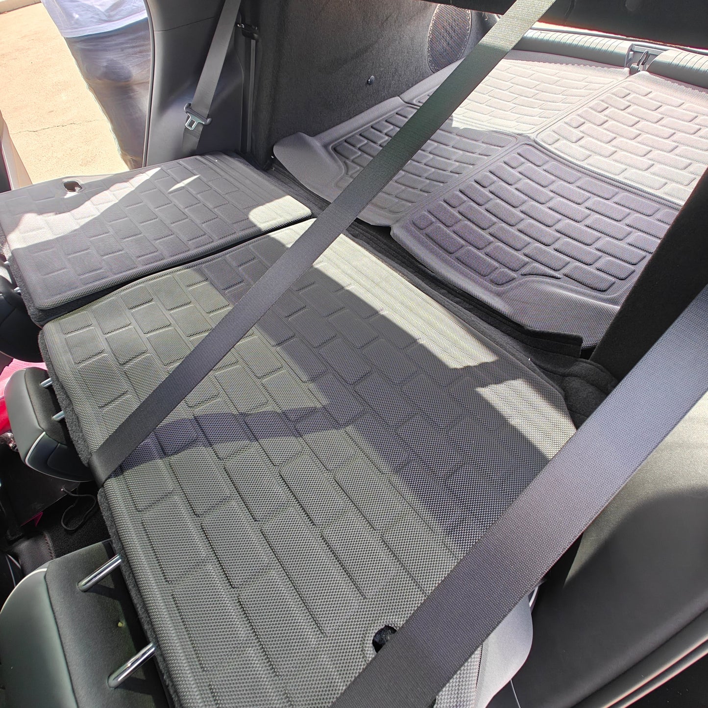 BYD SEAL 2024 11-PIECE FLOOR MAT KIT – PREMIUM PROTECTION WITH CARPET INSERT