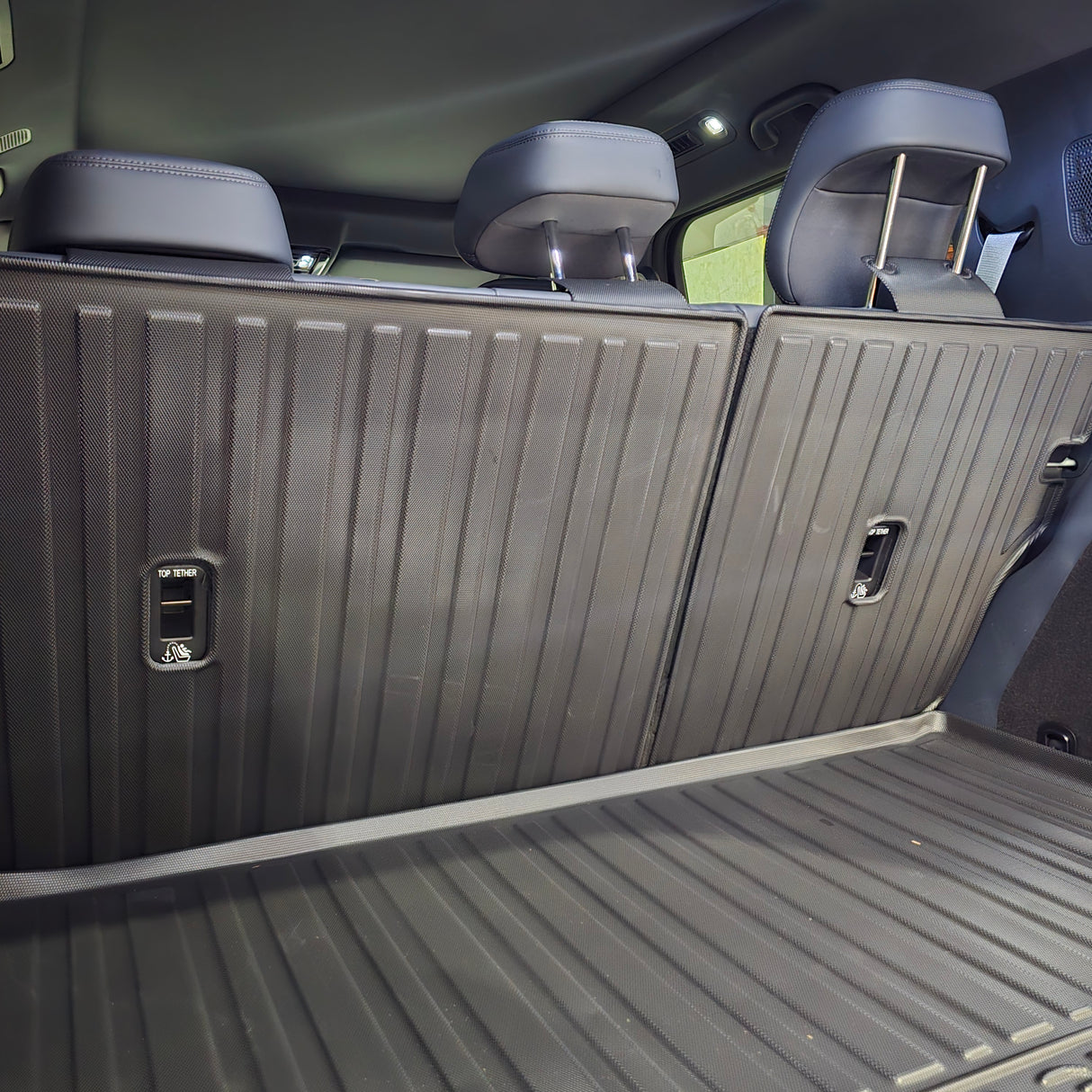 SAVAGE REAR SEAT PROTECTION COVERS DENZA B5 2026+