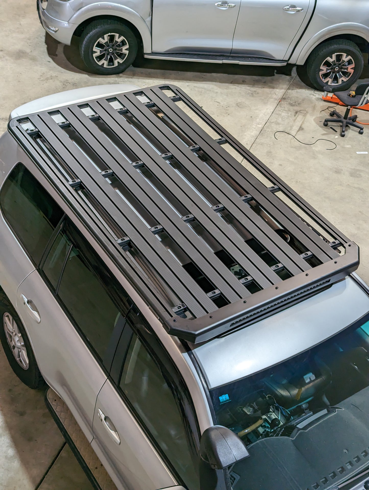 TOYOTA LAND CRUISER LC200 SAVAGE LED PLATFORM